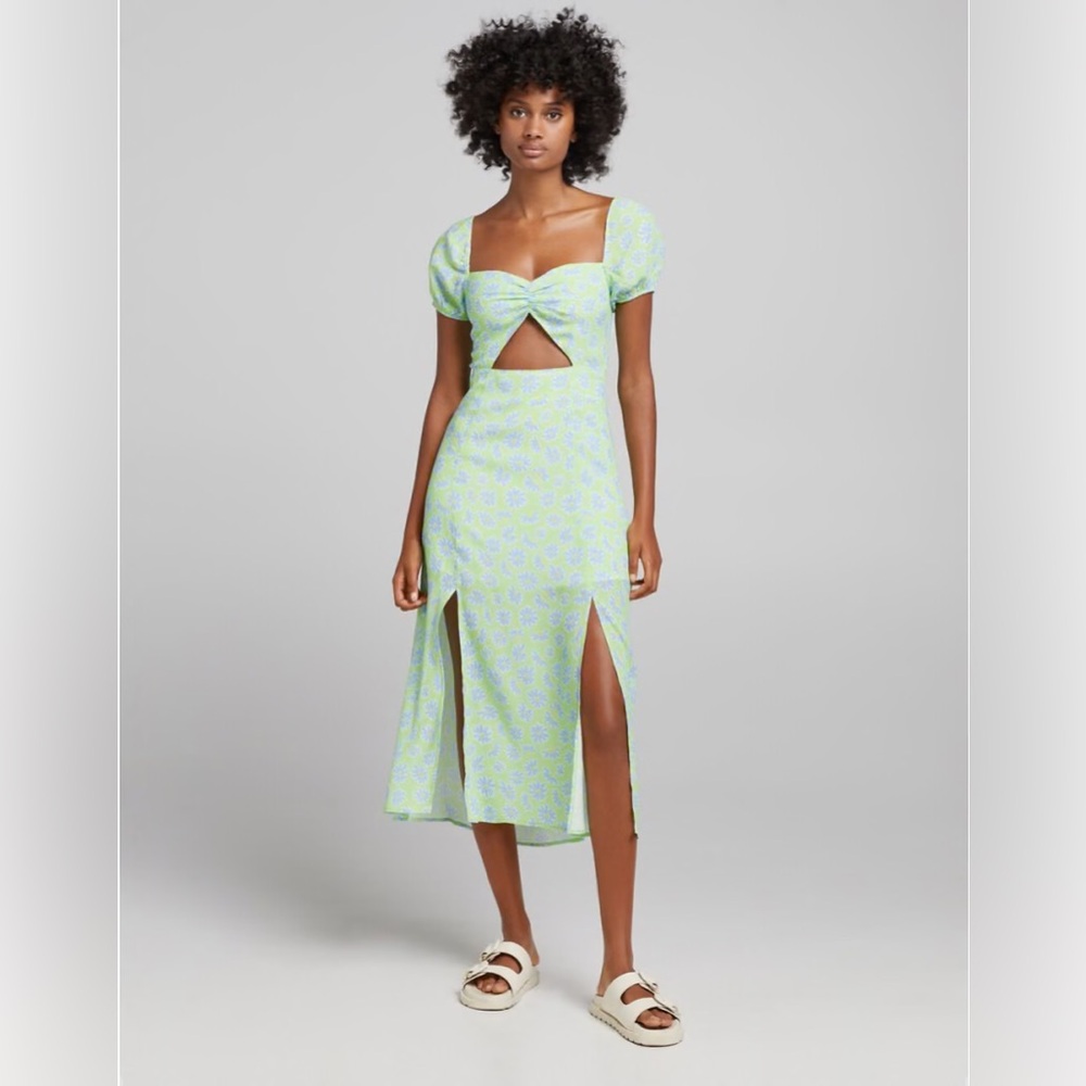 NWT Bershka cut out detail midi floral medium